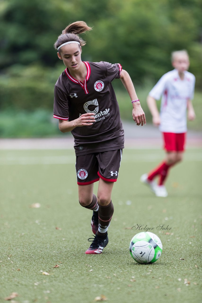 Bild 151 - wBJ Walddoerfer - St. Pauli : Ergebnis: 6:0